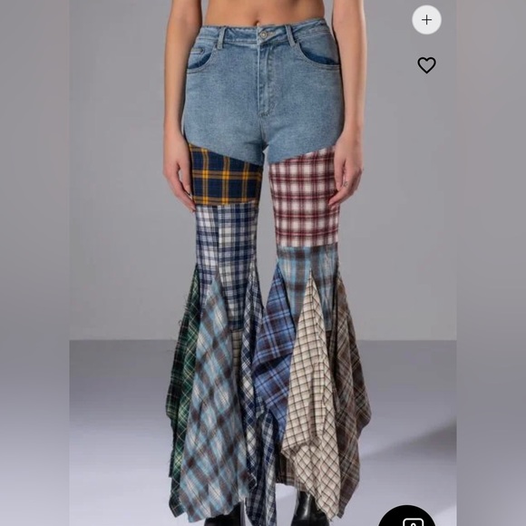 REHAB LAB RE-IMAGINED FLANNEL FLARE JEANS NWOT Host Pick 🔥 - Picture 2 of 11